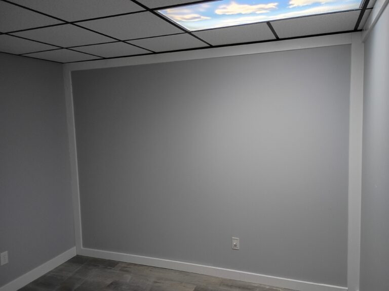 Vinyl Flooring and Trim Installation in Clearwater